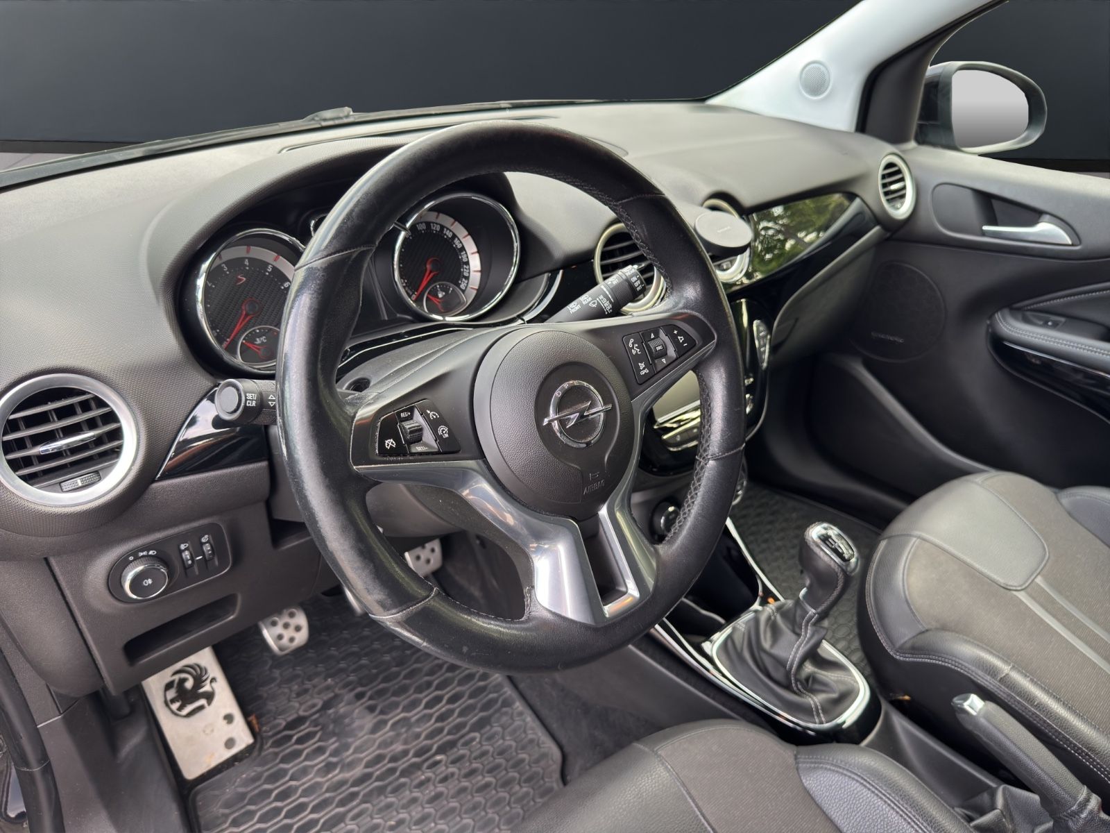 Fahrzeugabbildung Opel Adam S*150*PS*6Gang*2.Hand*Apple*Carplay