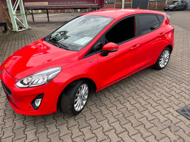 Ford Fiesta Cool & Connect**24681Km**