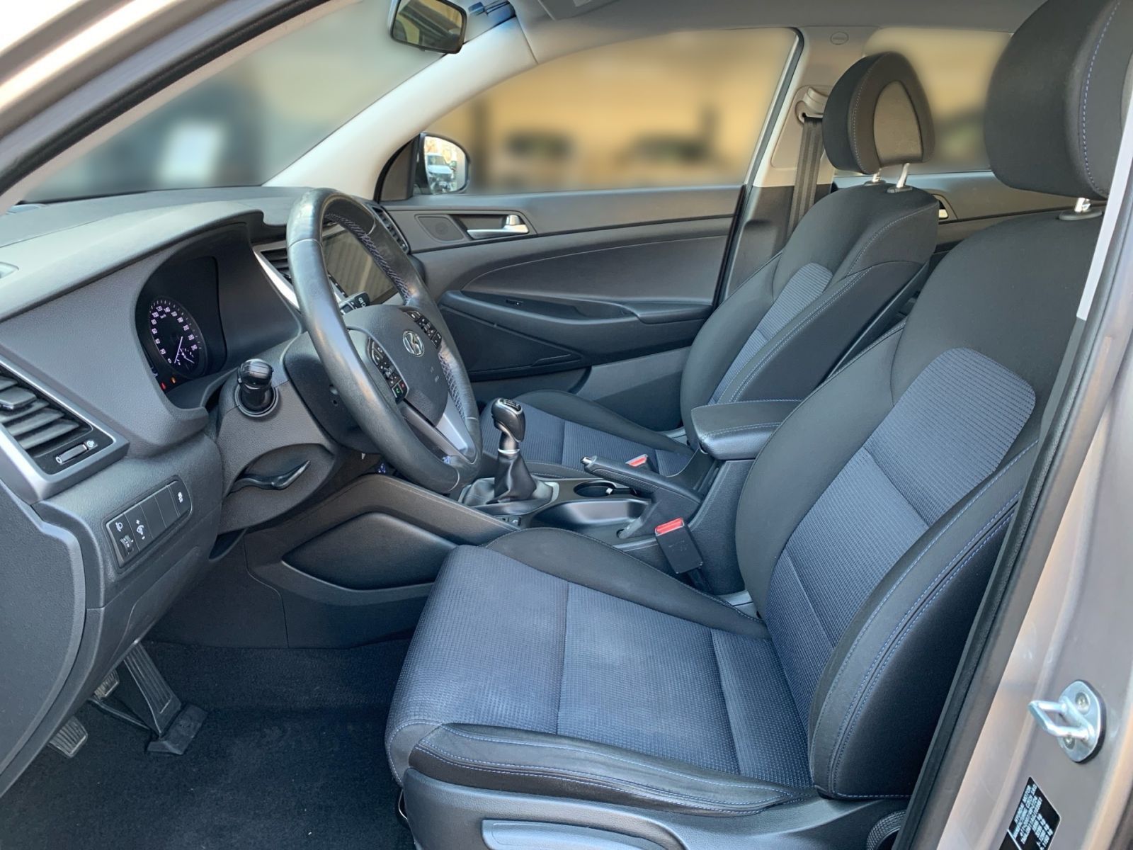 Fahrzeugabbildung Hyundai TUCSON blue Trend Sitzheizung Allwetter