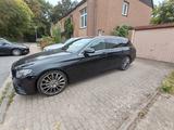 Mercedes-Benz E200 AMG Line T Modell  - Mercedes-Benz E-Klasse: T Modell AMG