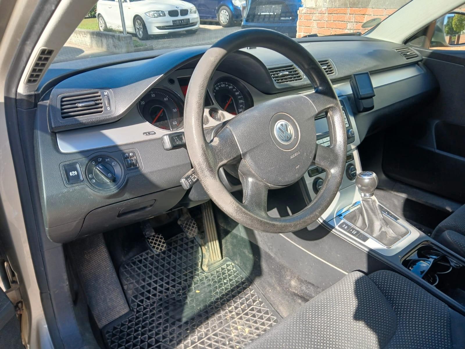 Volkswagen Passat 2007 — photo 11
