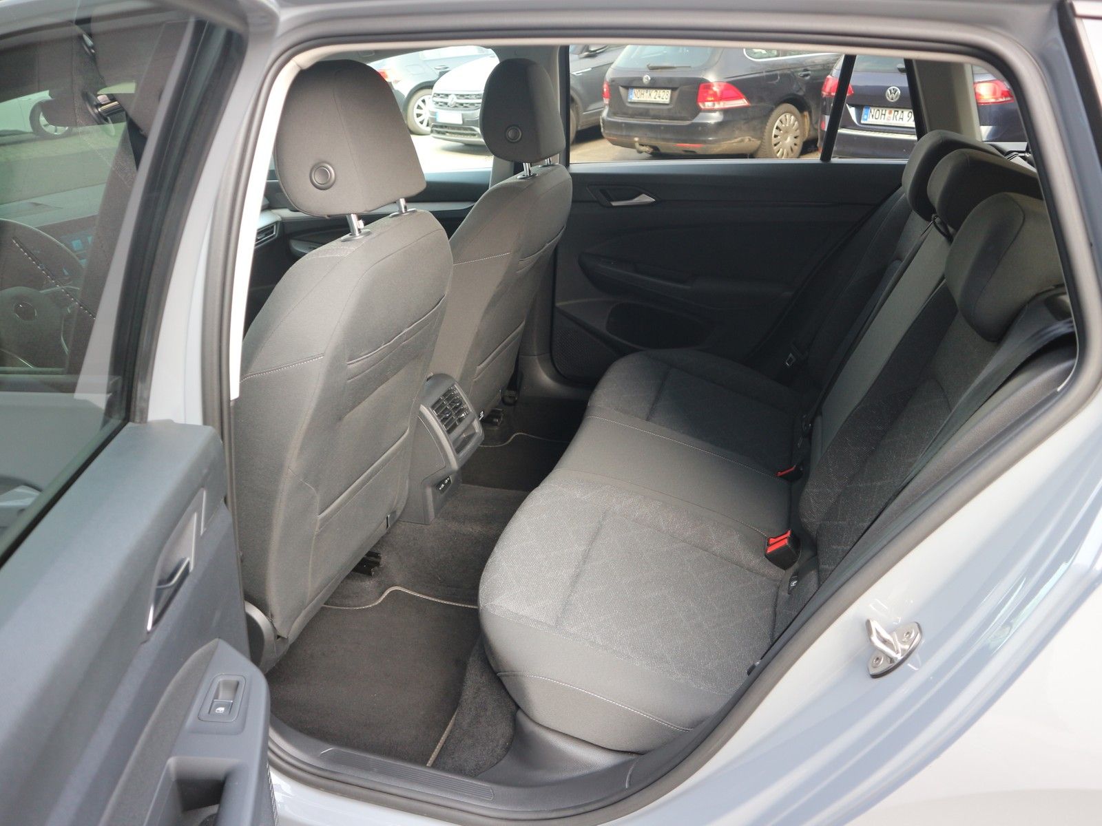 Volkswagen Golf - Bild 8