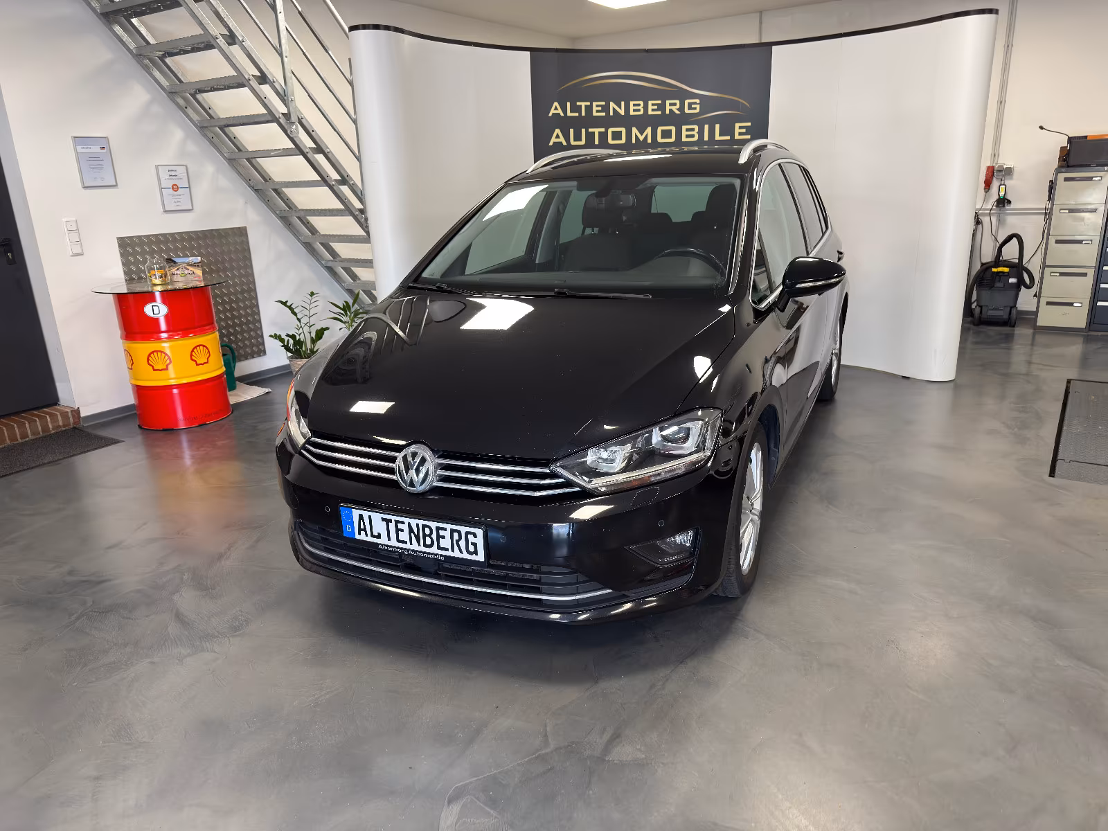Volkswagen Golf Sportsvan Highline PDC AHK Bi-Xenon Sitzhzg