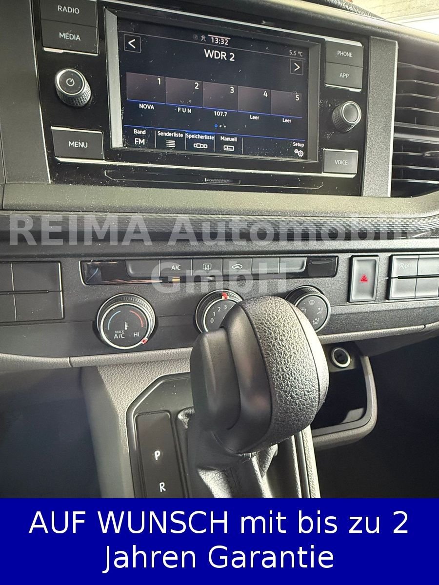 Fahrzeugabbildung Volkswagen T6.1 Bus 2,0 Diesel L 2, 9 Sitzer, Automatik