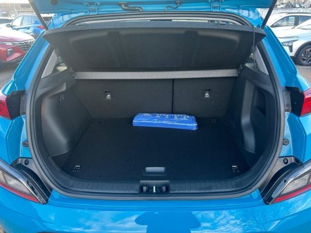 Fahrzeugabbildung Hyundai KONA Select Elektro 11KW OBC ACC Apple CarPlay A