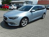 Opel Insignia B Sports Tourer Exclusive 4x4 - Opel Insignia: Blau