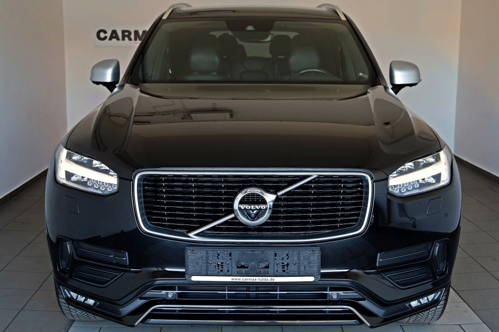 Fahrzeugabbildung Volvo XC90 R Design AWD 7 Sitzer,Leder,Navi,360°,AHK