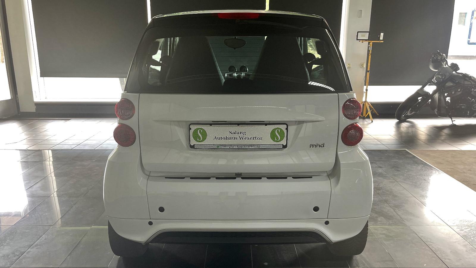 Smart ForTwo coupe|2Hd|Klima|USB-AUX|Panorama