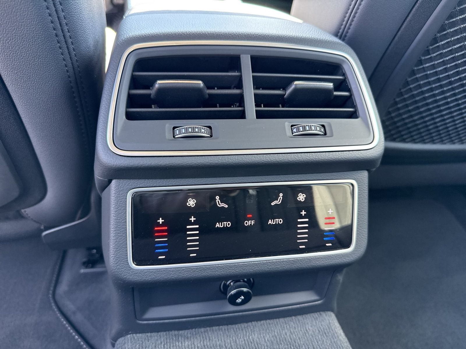Audi A6 - Bild 17