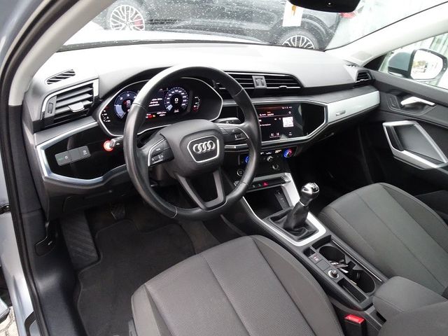 Q3 35 TDI advanced / Komfort-Paket