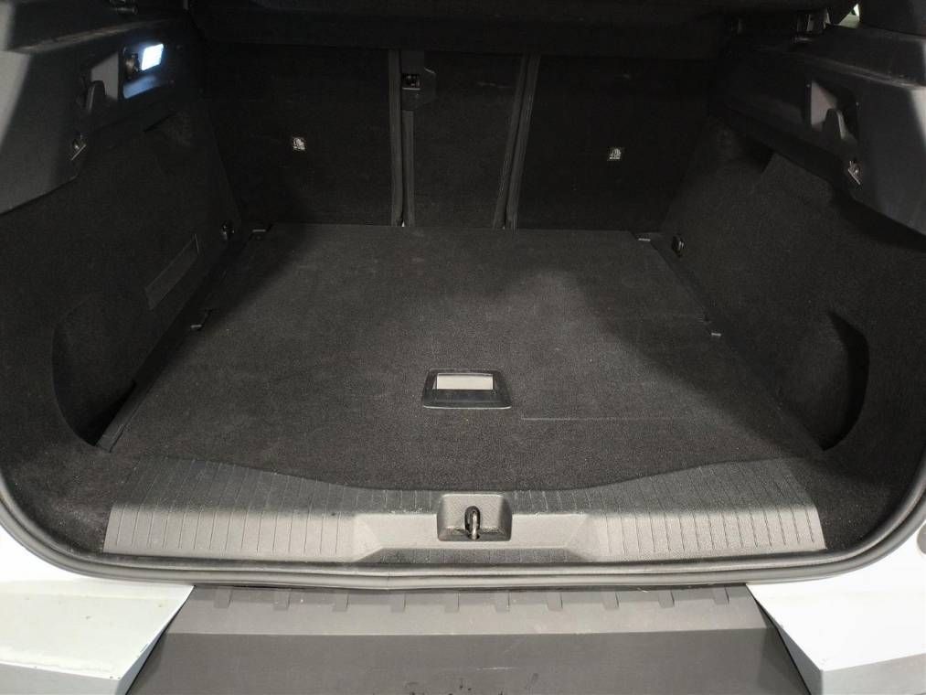Fahrzeugabbildung Opel Grandland Edition MildHybrid 107KW