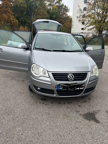 Volkswagen VW Polo Automatik, Navigation, neue Service