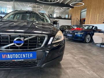 Volvo XC60 Momentum AWD *Xenon*Leder*