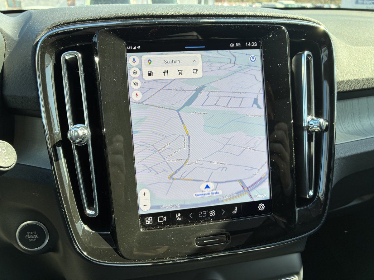 Volvo XC40 B4 Plus Dark foto 17