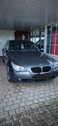 BMW 530xi A -