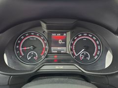 SKODA Octavia Combi RS 2.0TDI 184PS LED Navi DAB