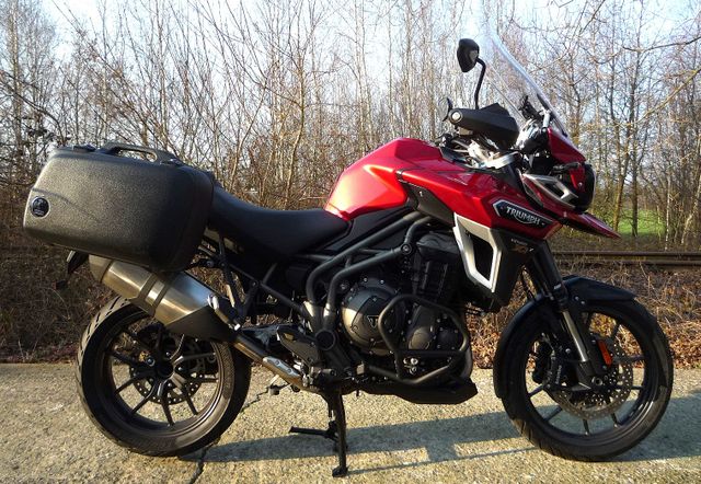 Triumph Tiger Explorer XRT 1200 Vollausstattung Koffer