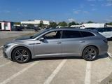 Volkswagen Arteon Shooting Brake R-Line - silberne Volkswagen Arteon
