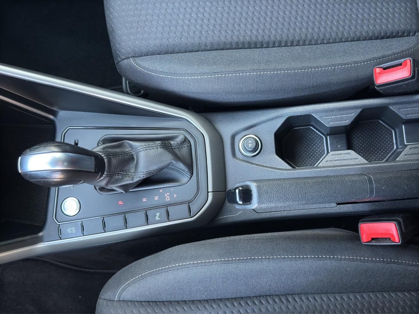 Fahrzeugabbildung Volkswagen Polo Comfortline 1.0l TSI,DSG,Navi,SH,Keyless,Kl