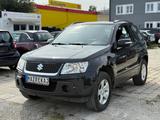 Suzuki Grand Vitara 1.6*City*4X4*TÜV*Klima*Euro5 - Suzuki Grand Vitara aus 2010
