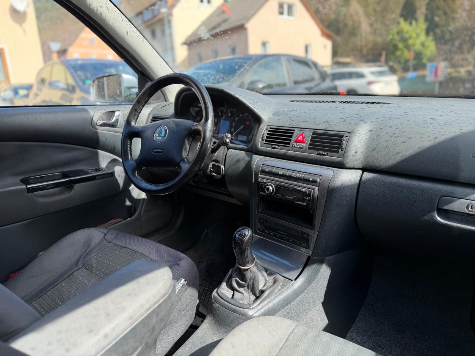 Skoda Octavia 2005 — photo 13
