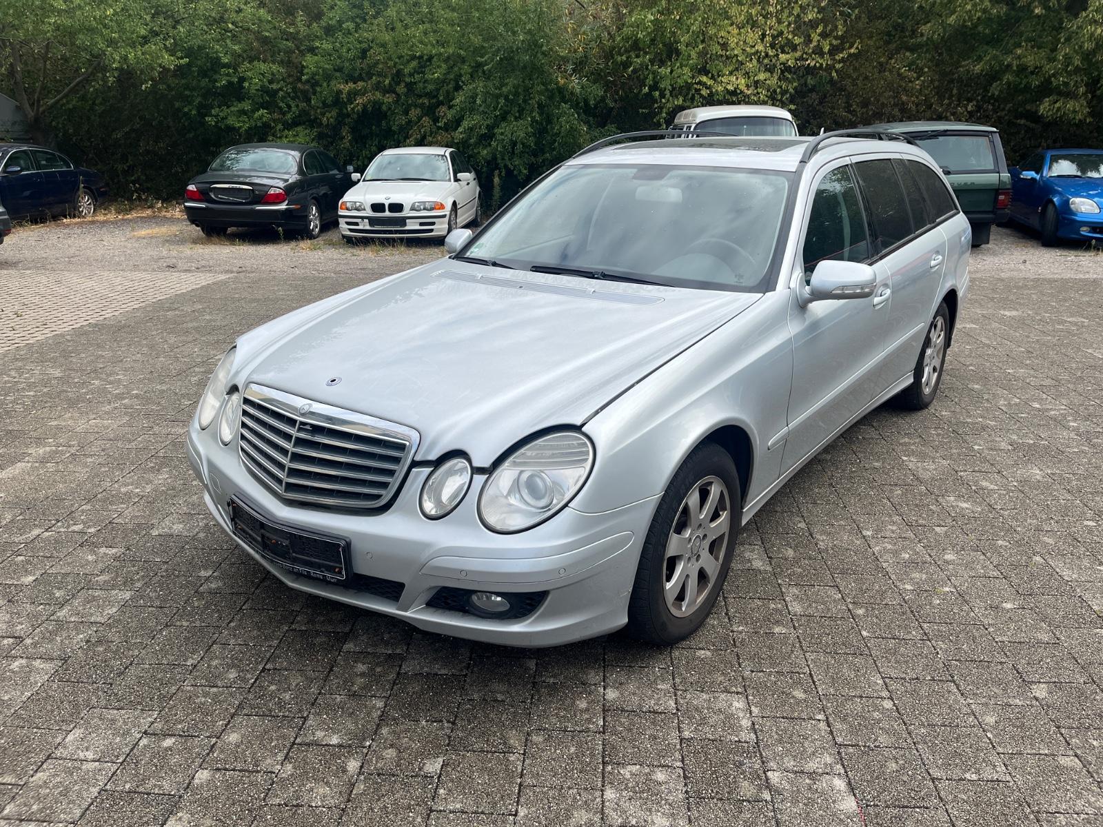 Mercedes-Benz E 200 KOMPRESSOR T CLASSIC