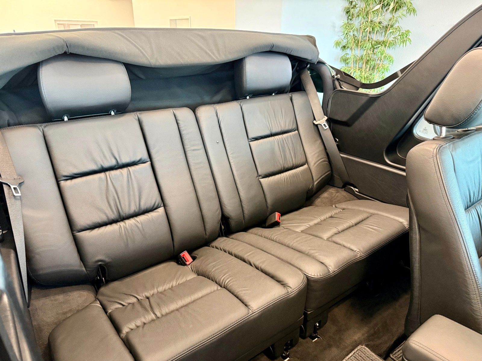 Fahrzeugabbildung Mercedes-Benz G 500 Cabrio 7G-TRONIC COMAND / AHK / BRD