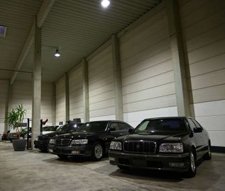 Nissan President (PGF50) – Bild 28
