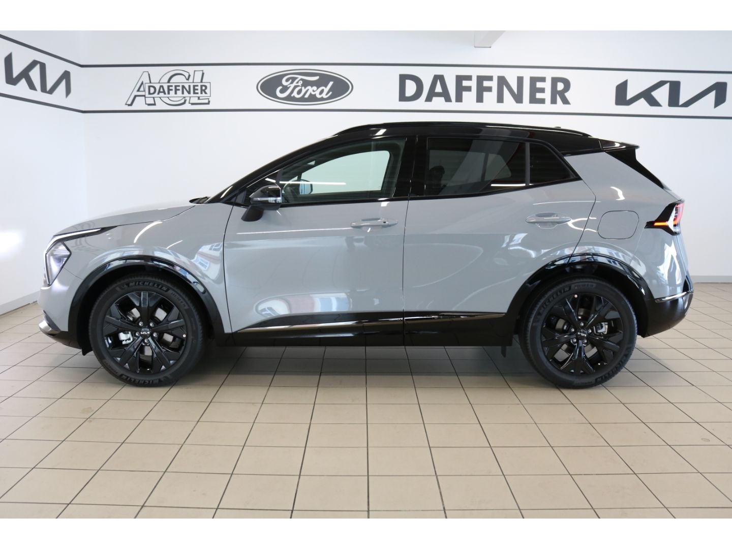 Fahrzeugabbildung Kia Sportage Nightline Edition 1.6 T-GDI Mild-Hybrid