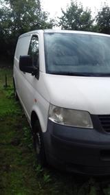 Volkswagen T5 Transporter - VW T5 Transporter in Lübeck