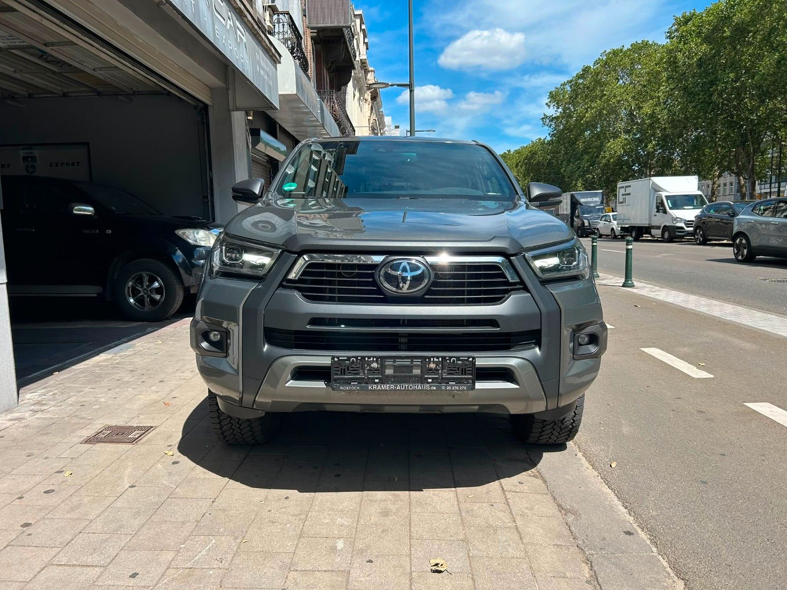 Toyota Hilux Invincible imagem 2