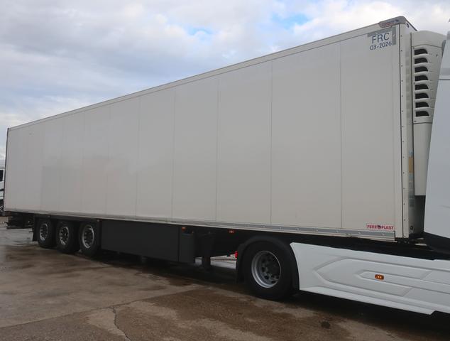 Schmitz Cargobull ca.90 m³ Doppelstock axă liftantă 2.70m Innenhöhe