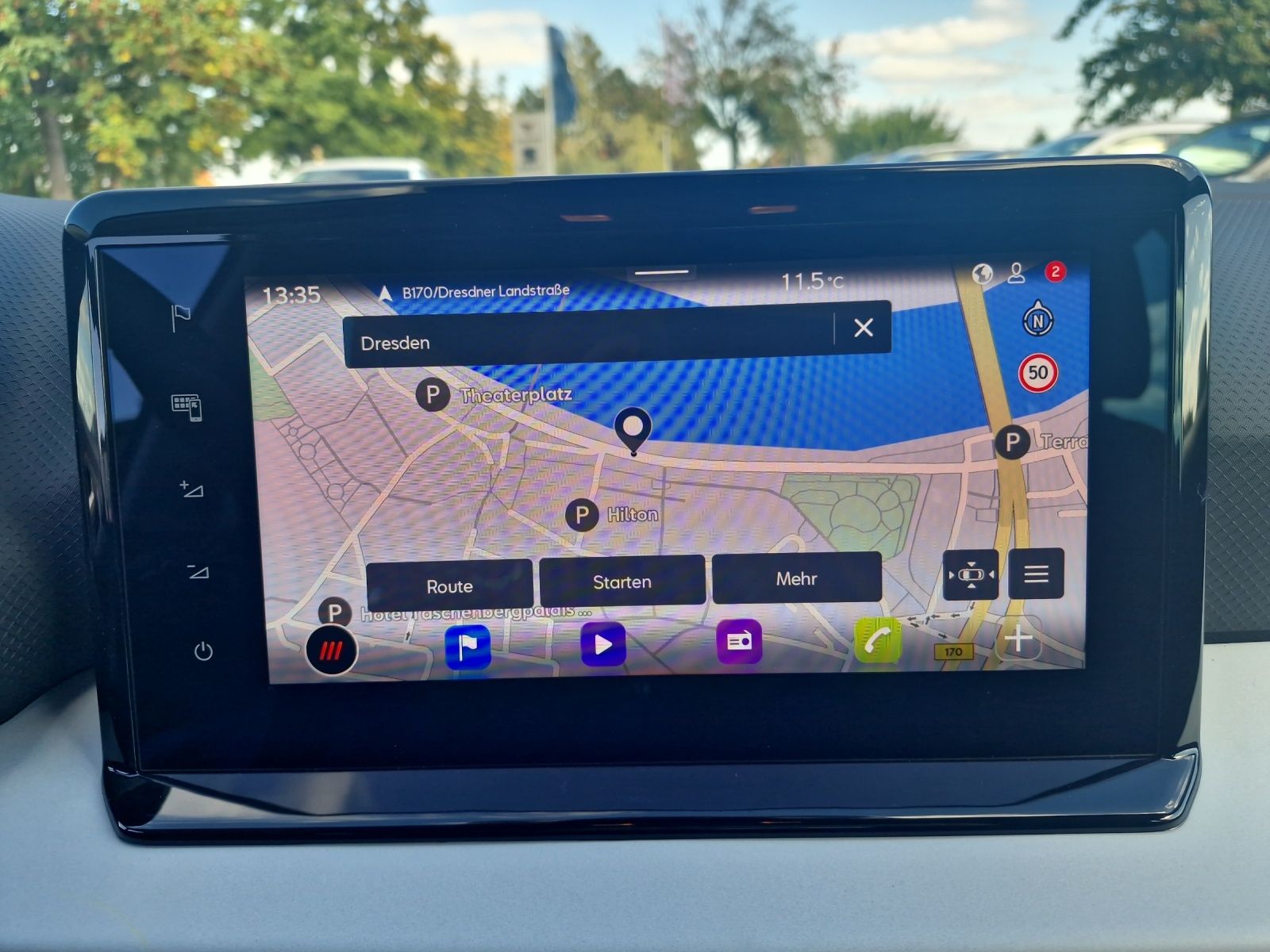 Fahrzeugabbildung SEAT Arona Road Edition 1.0 TSI LED KAMERA KLIMA