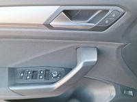 Volkswagen T-Roc - Vorschau Bild 12