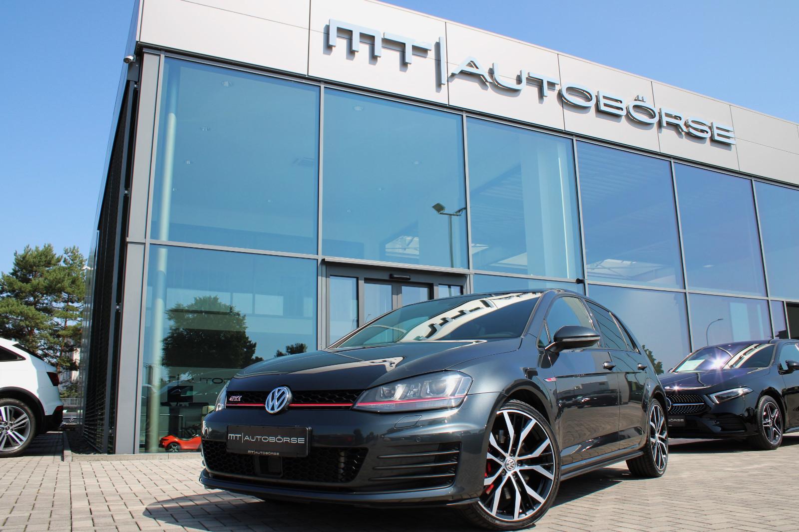 Volkswagen GOLF VII *GTI PERFORMANCE* DSG/TOP-PAKET/LED/19"