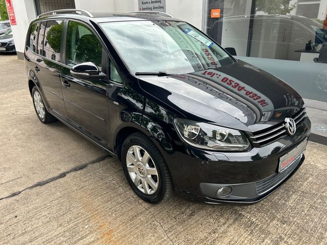 Fahrzeugabbildung Volkswagen Touran Life+Navi+SHZ+Allwetter+PDC+Klimaaut.+LM
