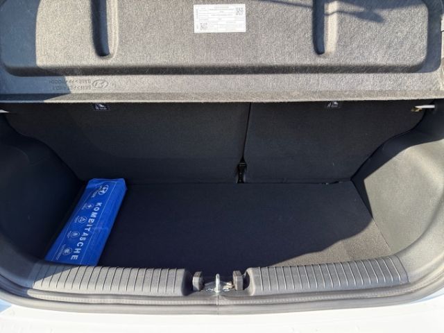 Fahrzeugabbildung Hyundai i10 Connect & Go 1.0 +KLIMA+NAVI+CARPLAY+RFK+SHZ