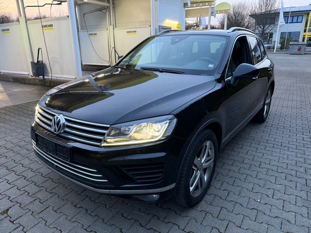 Volkswagen Touareg V6 TDI BMT/Terrain Tech 4Mot R-Line