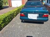 Mercedes-Benz E 220 Cabrio Top Zust., AU neu, H-Kennzeichen - Mercedes-Benz 220: 220e