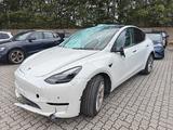 Tesla Model Y Long Range Dual AWD - Tesla Model Y Unfallwagen