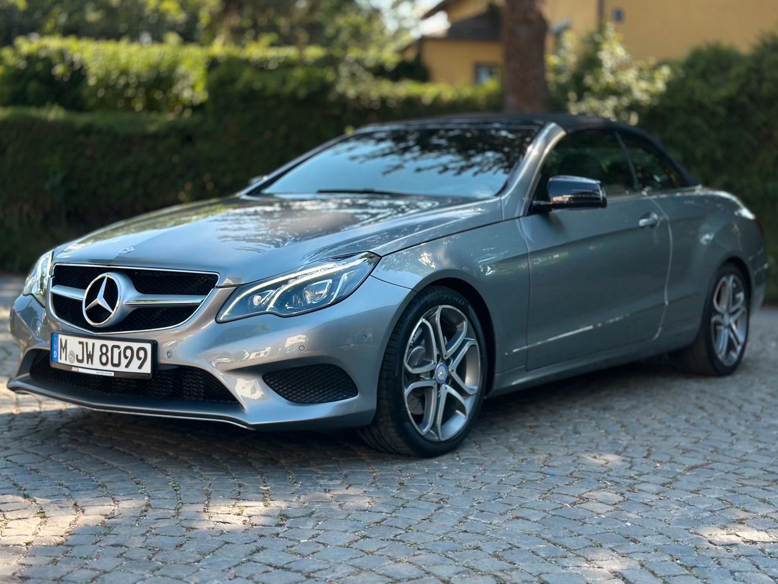 MERCEDES-BENZ Mercedes e200 Cabrio