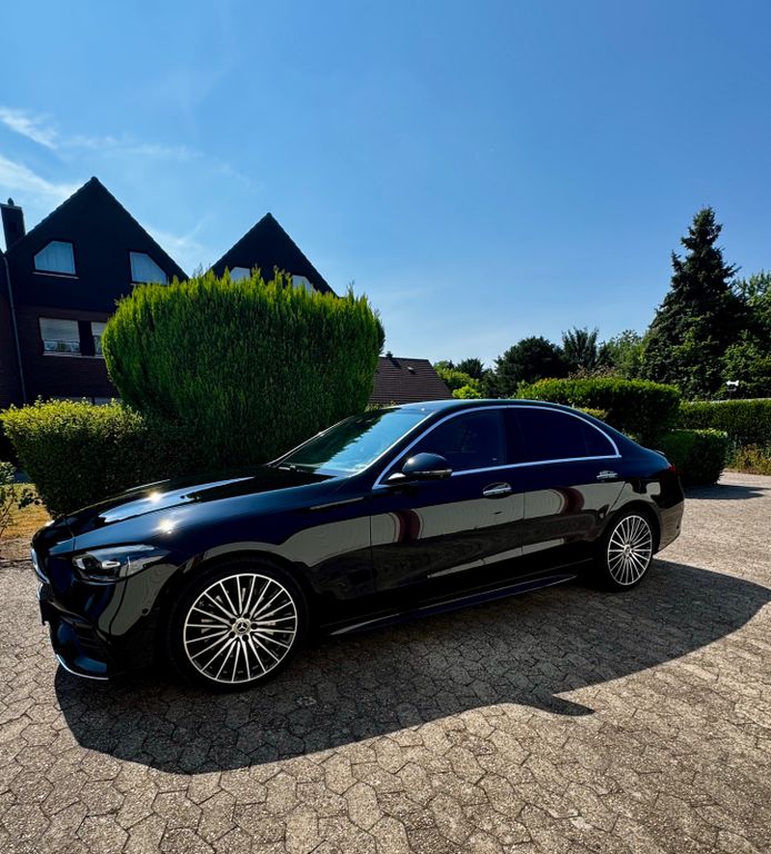 Image of Mercedes-Benz 220