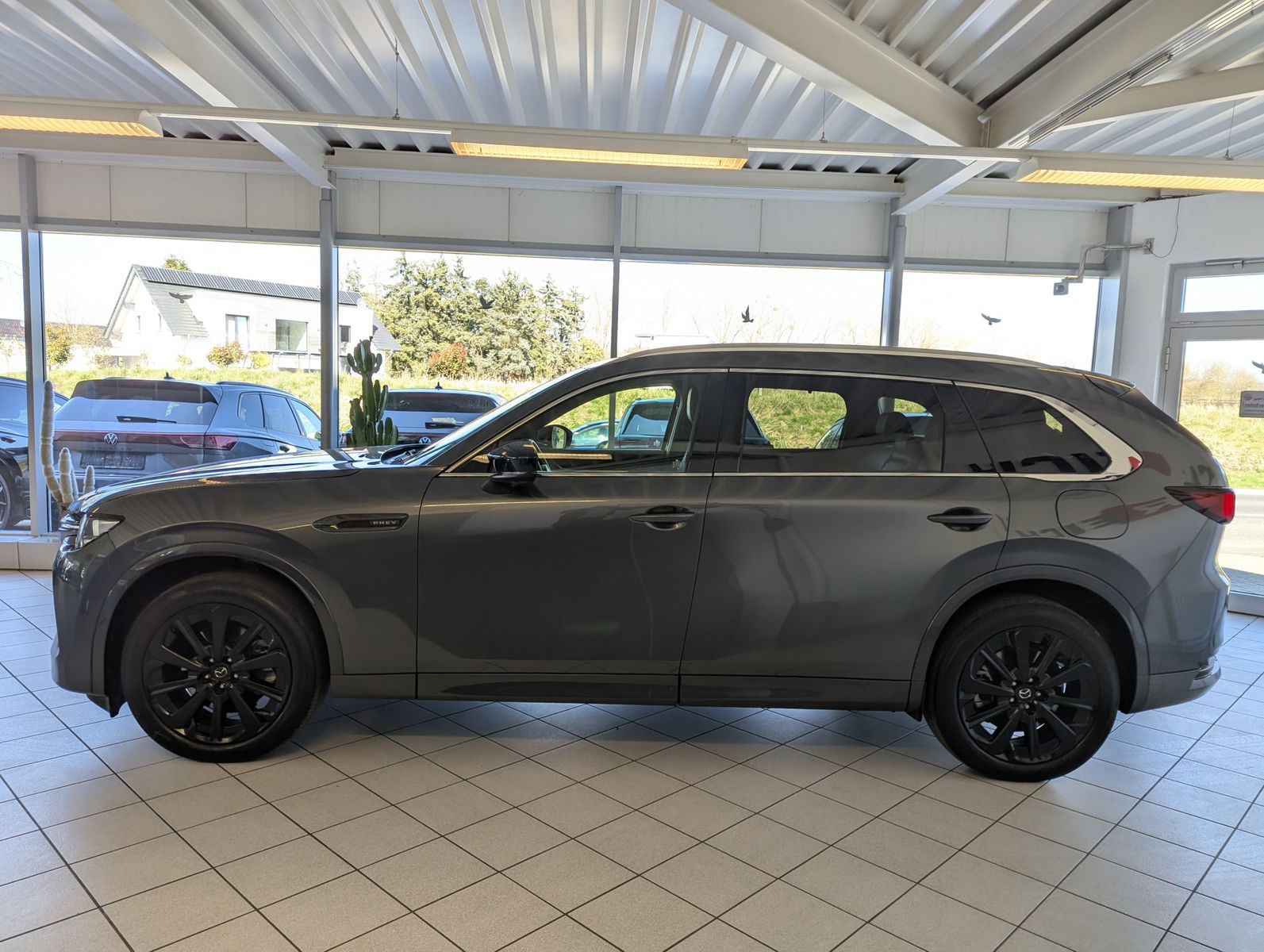 Fahrzeugabbildung Mazda CX-80 2.5 SKYACTIV PHEV 327 HOMURA+ 7-Sitze Pano