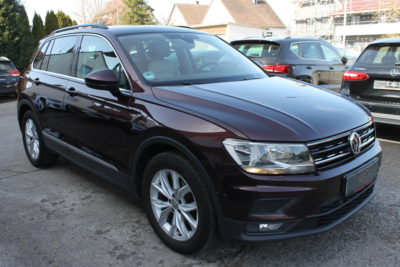 Volkswagen Tiguan 2,0 TDI*NAVI*KLIMAAUT*SHZ*AHK*LEDER*ACC*