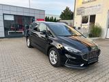 Ford S-MAX Titanium Leder 7-Sitzer Automatik LED