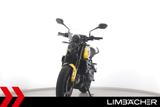 Triumph TRIDENT 660 - 1. HAND, EXTRAS! - TRIUMPH TRIDENT 660