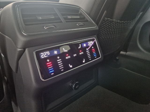 S6 Avant  3.0 TDI quattro MATRIX NAV HUD PANO AH