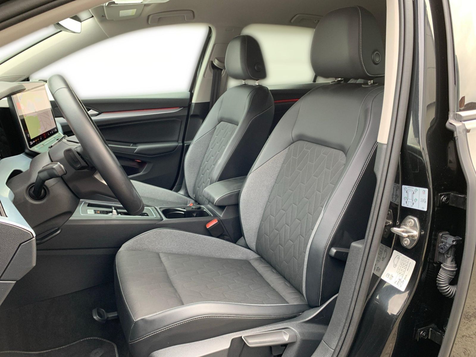 Volkswagen Golf - Bild 9