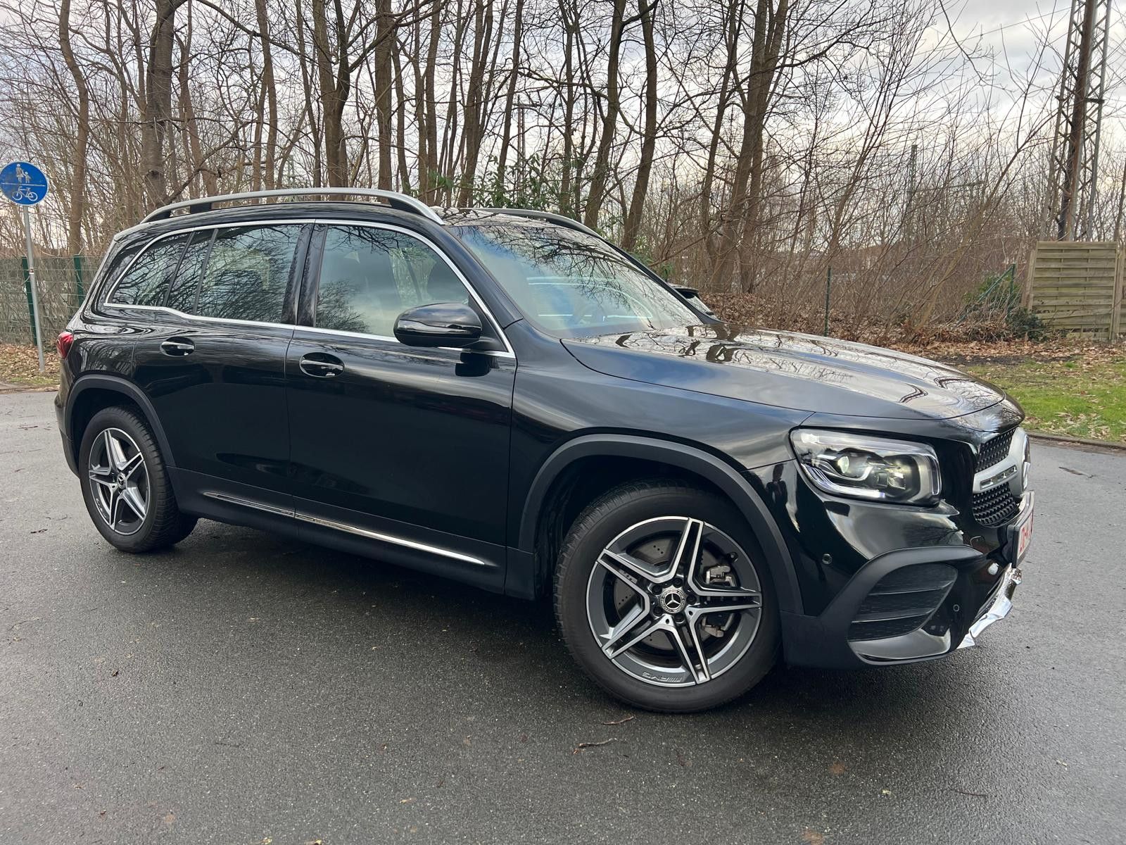 MERCEDES-BENZ GLB 220 d  AMG Multibeam LED Kamera DAB MBUX Tem