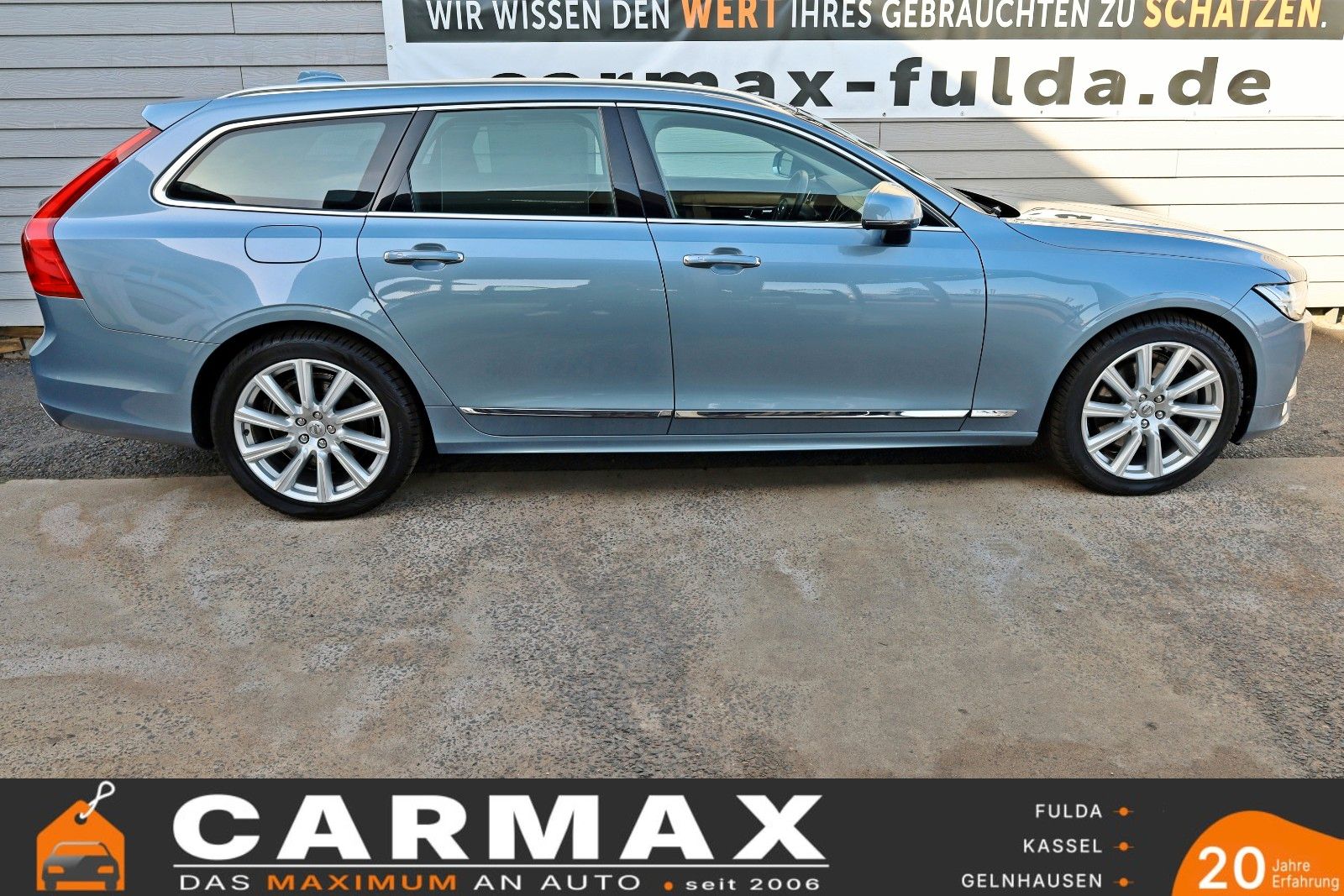 Fahrzeugabbildung Volvo V90 Kombi Inscription AWD Leder,Navi,LED,ACC,AHK